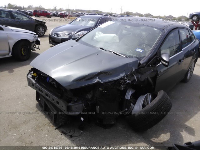 1FADP3J26HL268534 - 2017 FORD FOCUS TITANIUM GRAY photo 2