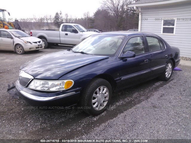 1LNHM97V72Y678564 - 2002 LINCOLN CONTINENTAL  BLUE photo 2