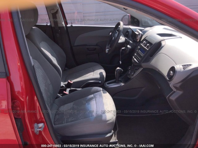 1G1JA5SH2C4125959 - 2012 CHEVROLET SONIC LS წითელი ფოტო 5