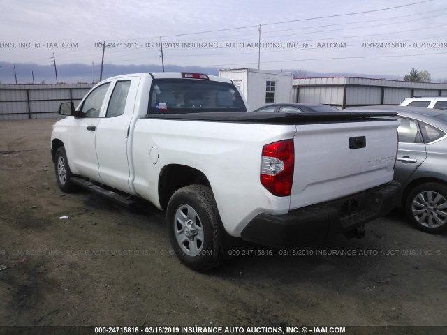 5TFRM5F16GX105720 - 2016 TOYOTA TUNDRA DOUBLE CAB SR/SR5 WHITE photo 3