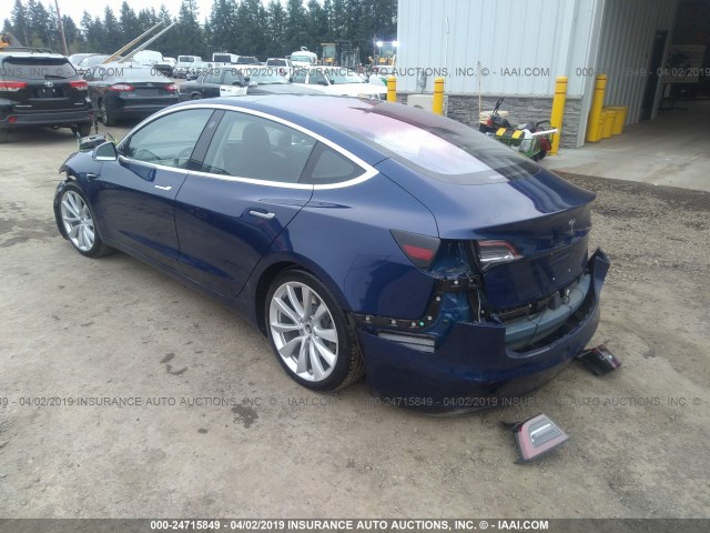 5YJ3E1EA2JF020405 - 2018 TESLA MODEL 3 BLUE photo 3