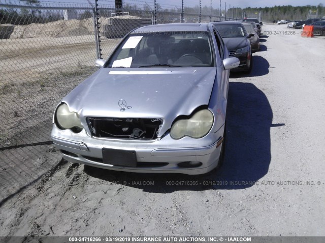 WDBRF64J61F032959 - 2001 MERCEDES-BENZ C BLUE photo 6