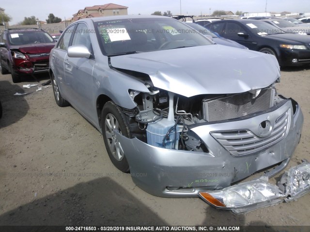 4T1BE46K87U070872 - 2007 TOYOTA CAMRY NEW GENERAT CE/LE/XLE/SE SILVER photo 1