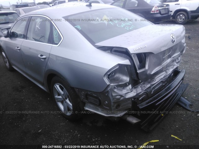 1VWBP7A30DC112496 - 2013 VOLKSWAGEN PASSAT SE SILVER photo 3