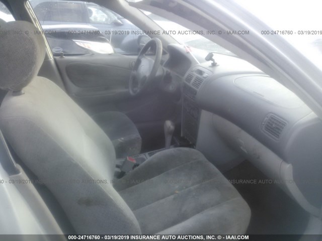 1NXBR12E6XZ184730 - 1999 TOYOTA COROLLA VE/CE/LE 银色 照片 5