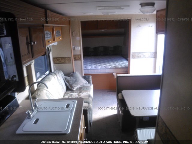 47CTFEP297M430921 - 2007 FOUR CAMPER  WHITE photo 5