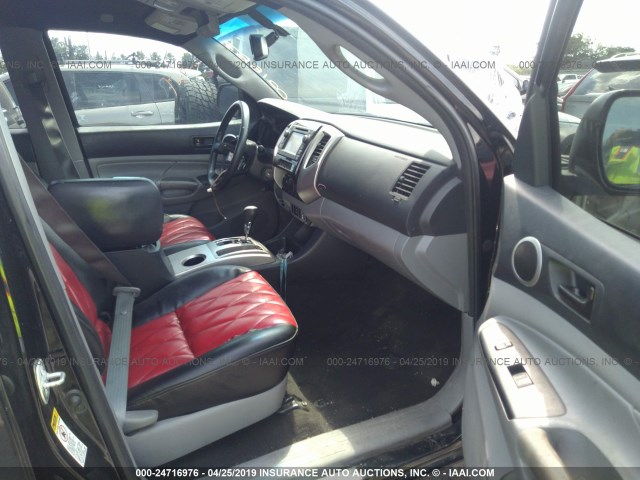 5TFJX4GN0DX021887 - 2013 TOYOTA TACOMA DOUBLE CAB 黑色 照片 5