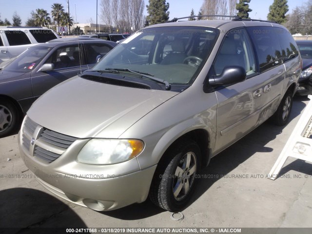 2D8GP44L05R168192 - 2005 DODGE GRAND CARAVAN SXT Champagne photo 2