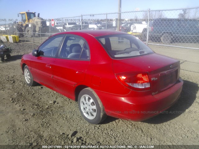 KNADC125236259949 - 2003 KIA RIO RED photo 3