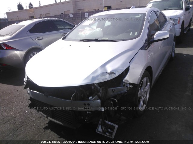 1G1RC6S58GU121641 - 2016 CHEVROLET VOLT LT SILVER photo 2