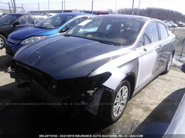 3FA6P0G71DR338835 - 2013 FORD FUSION S GRAY photo 2