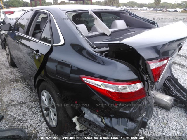 4T1BF1FK4HU318290 - 2017 TOYOTA CAMRY LE/XLE/SE/XSE BLACK photo 3