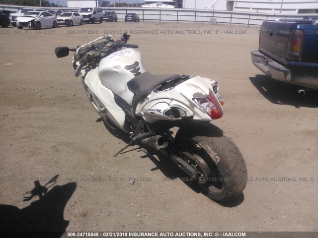 JS1GX72A1B2100568 - 2011 SUZUKI GSX1300 R WHITE photo 3