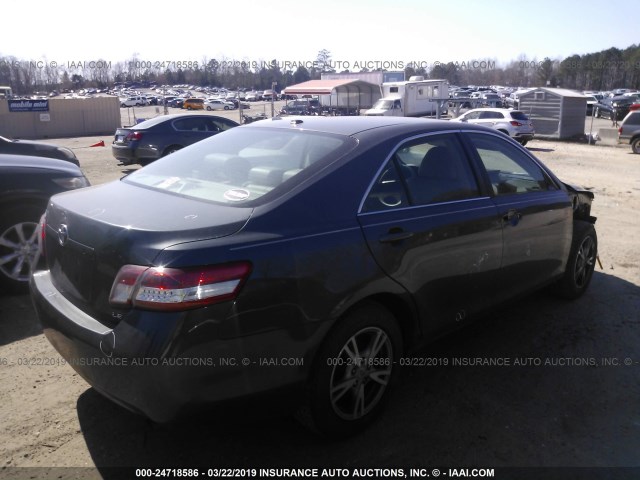 4T1BF3EK9AU034429 - 2010 TOYOTA CAMRY SE/LE/XLE GRAY photo 4