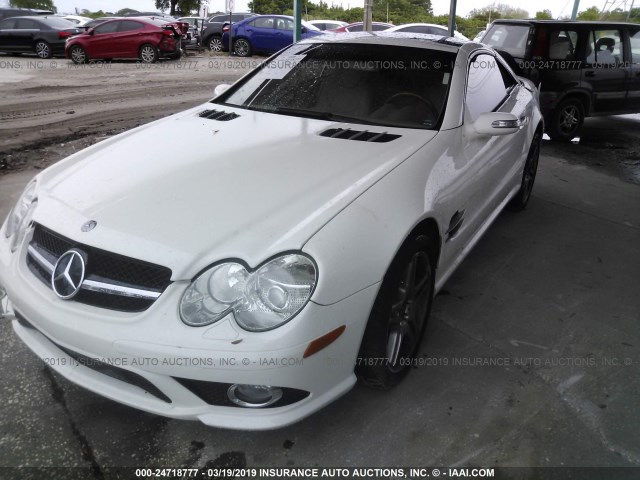 Wdbsk71f37f121478 2007 Mercedes Benz Sl 550 White Price History History Of Past Auctions Prices And Bids History Of Salvage And Used Vehicles