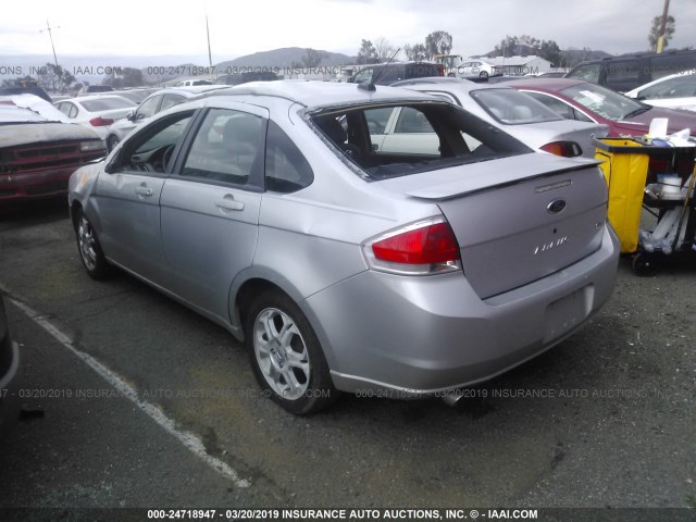 1FAHP36N39W188693 - 2009 FORD FOCUS SES SILVER photo 3