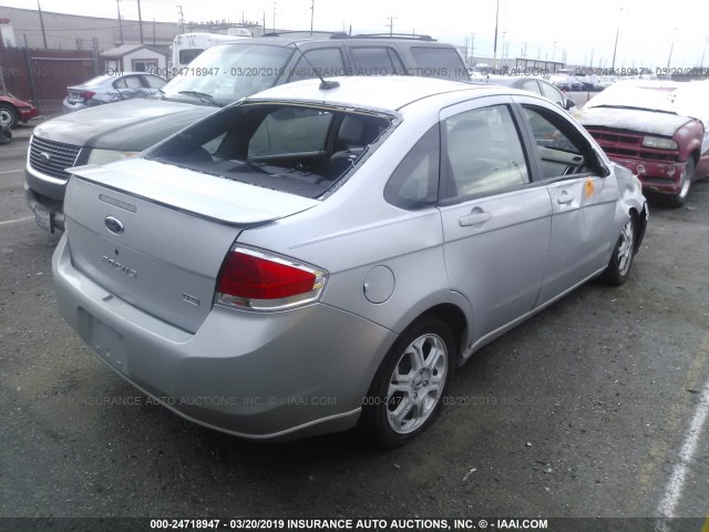 1FAHP36N39W188693 - 2009 FORD FOCUS SES SILVER photo 4