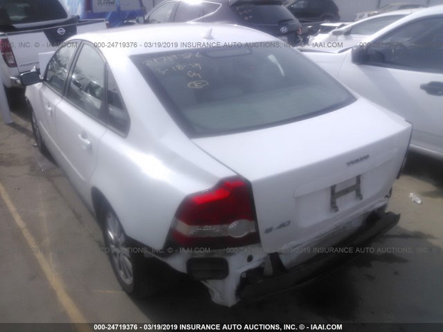 YV1MS382742021726 - 2004 VOLVO S40 2.4I WHITE photo 3