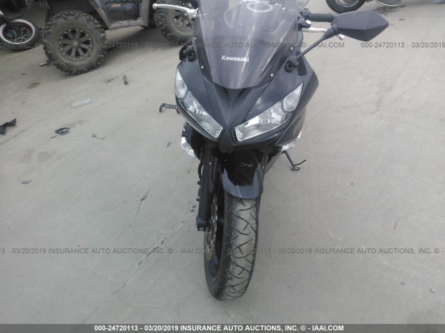 JKAEXEC1XADA50768 - 2010 KAWASAKI EX650 C 黑色 照片 5