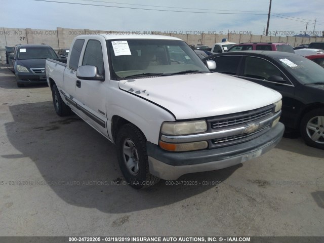 2GCEC19T811216152 - 2001 CHEVROLET SILVERADO C1500 WHITE photo 1