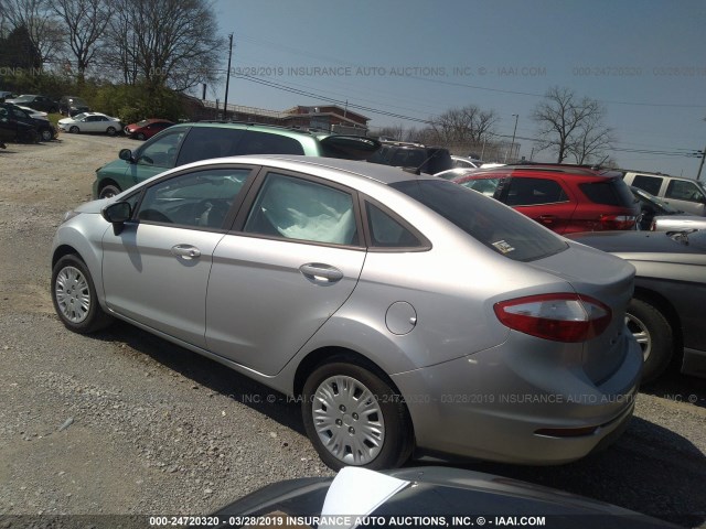 3FADP4AJXJM113440 - 2018 FORD FIESTA S SILVER photo 3