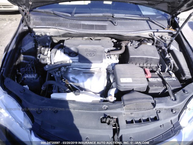 4T1BF1FK7HU703195 - 2017 TOYOTA CAMRY LE/XLE/SE/XSE GRAY photo 10