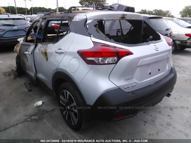 3N1CP5CU9JL533847 - 2018 NISSAN KICKS S/SR/SV SILVER photo 3