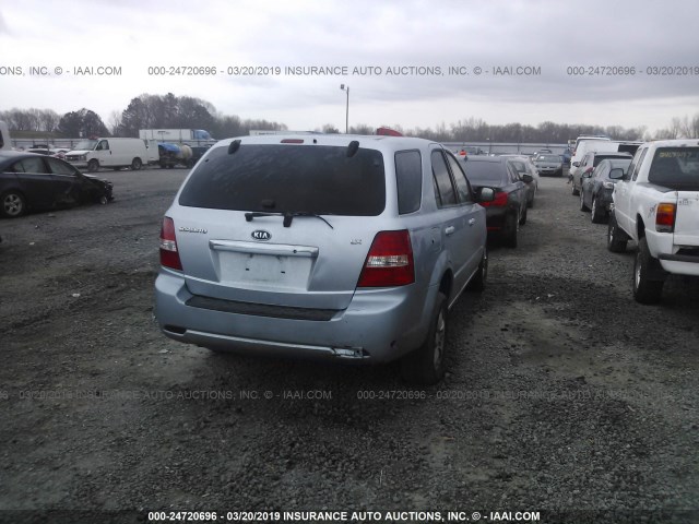 KNDJD735X85803308 - 2008 KIA SORENTO EX/LX BLACK photo 4