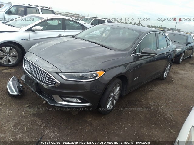 3FA6P0SU0HR379914 - 2017 FORD FUSION TITANIUM PHEV GRAY photo 2