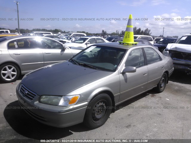 JT2BG22K910590448 - 2001 TOYOTA CAMRY CE/LE/XLE 灰色 照片 2