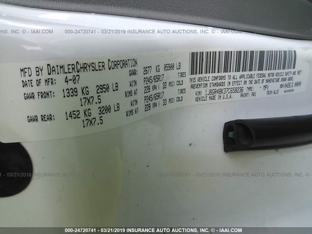 1J8GR48K37C658236 - 2007 JEEP GRAND CHEROKEE LAREDO/COLUMBIA/FREEDOM 白色 照片 9