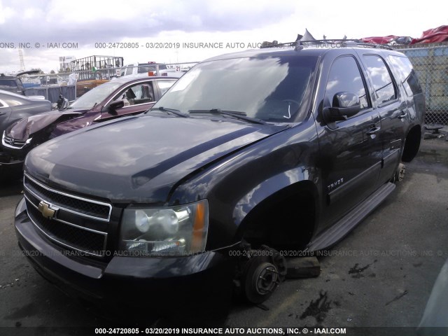 1GNSCAE03BR385543 - 2011 CHEVROLET TAHOE C1500  LS BLACK photo 2