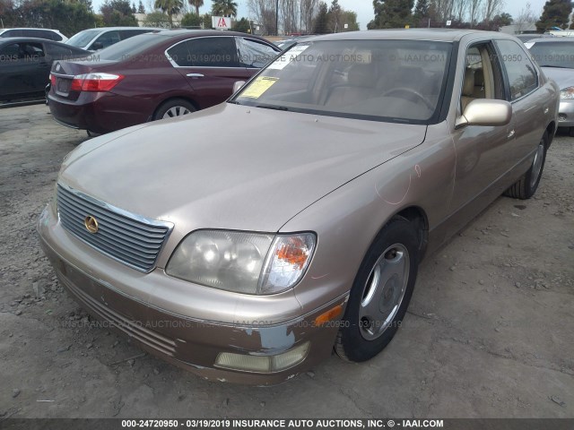 JT8BH28F2W0139706 - 1998 LEXUS LS 400 GOLD photo 2