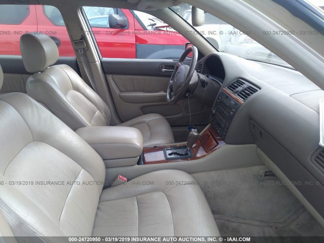 JT8BH28F2W0139706 - 1998 LEXUS LS 400 GOLD photo 5