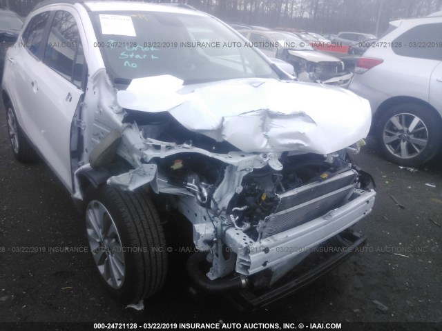 KL4CJASB8JB690174 - 2018 BUICK ENCORE PREFERRED Ақ фото 6