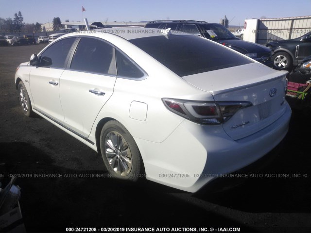 KMHE24L31HA066653 - 2017 HYUNDAI SONATA HYBRID/SE WHITE photo 3