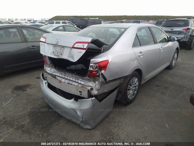 4T1BF1FKXCU041945 - 2012 TOYOTA CAMRY SE/LE/XLE SILVER photo 4