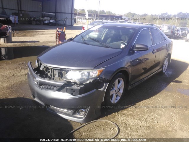 4T1BF1FK2EU868082 - 2014 TOYOTA CAMRY L/SE/LE/XLE Boz foto 2