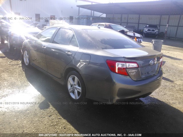 4T1BF1FK2EU868082 - 2014 TOYOTA CAMRY L/SE/LE/XLE Boz foto 3