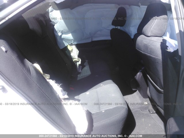 4T1BF1FK5HU359821 - 2017 TOYOTA CAMRY LE/XLE/SE/XSE WHITE photo 8