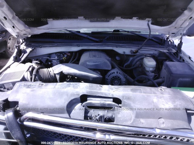 2GCEC13T551316045 - 2005 CHEVROLET SILVERADO C1500 WHITE photo 10