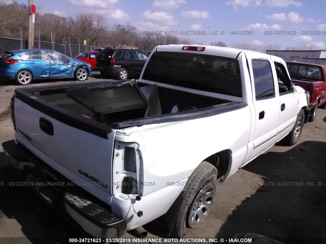 2GCEC13T551316045 - 2005 CHEVROLET SILVERADO C1500 WHITE photo 4