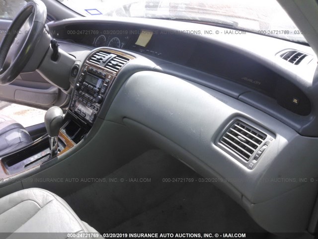 4T1BF28B82U209387 - 2002 TOYOTA AVALON XL/XLS SILVER photo 5