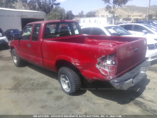 1GCCS19X2W8134032 - 1998 CHEVROLET S TRUCK S10 RED photo 3