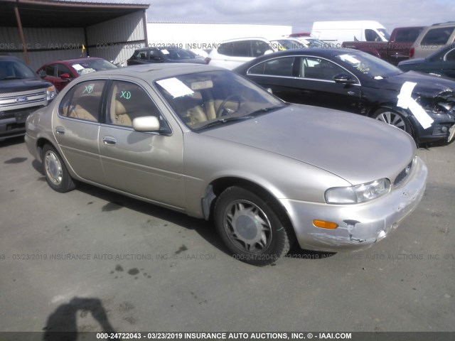 JNKAY21D3TM302663 - 1996 INFINITI J30 GOLD photo 1