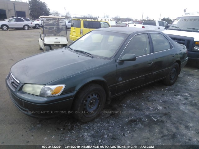 JT2BG22K3Y0447277 - 2000 TOYOTA CAMRY CE/LE/XLE GREEN photo 2