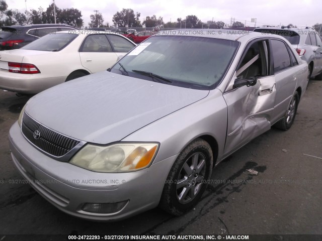 4T1BF28B41U126022 - 2001 TOYOTA AVALON XL/XLS GRAY photo 2