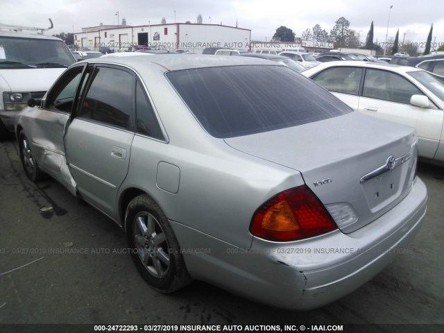 4T1BF28B41U126022 - 2001 TOYOTA AVALON XL/XLS GRAY photo 3