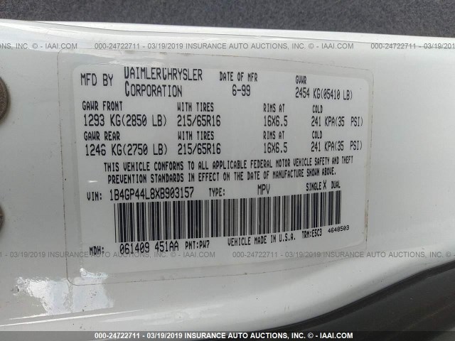 1B4GP44L8XB903157 - 1999 DODGE GRAND CARAVAN SE/SPORT WHITE photo 9