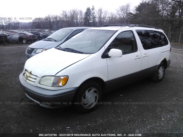 4T3ZF13C43U547628 - 2003 TOYOTA SIENNA LE/XLE WHITE photo 2